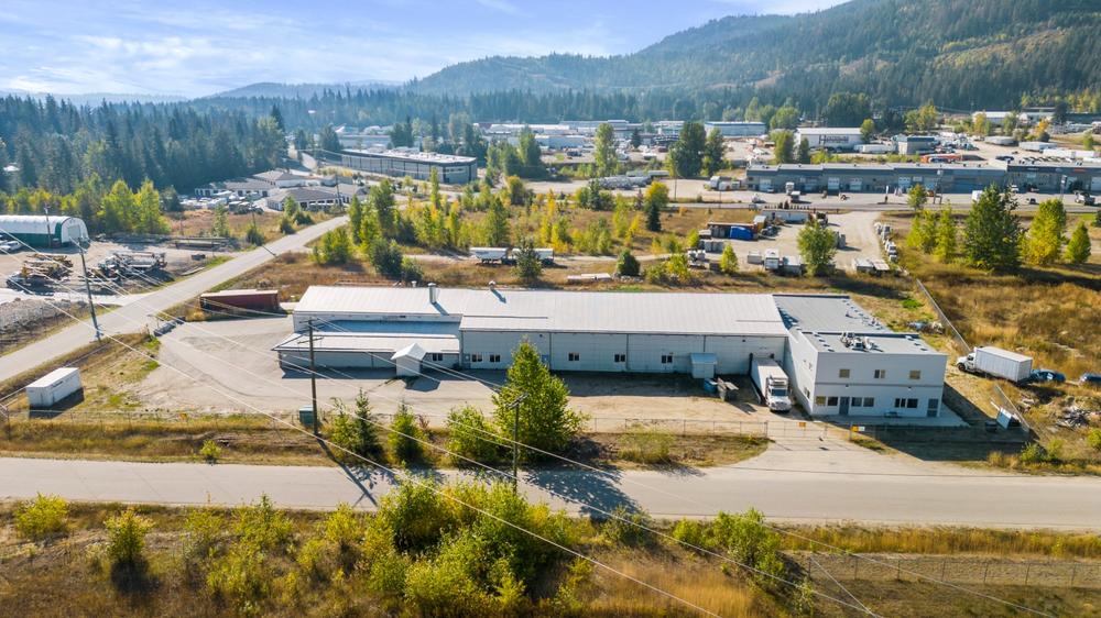 5100 40 Avenue SE Salmon Arm industrial bare land 3 acres expansion parcel